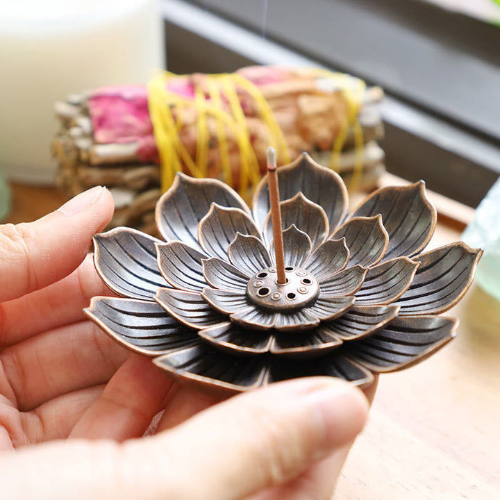 Räucherstäbchenhalter Lotus Glücksbringer