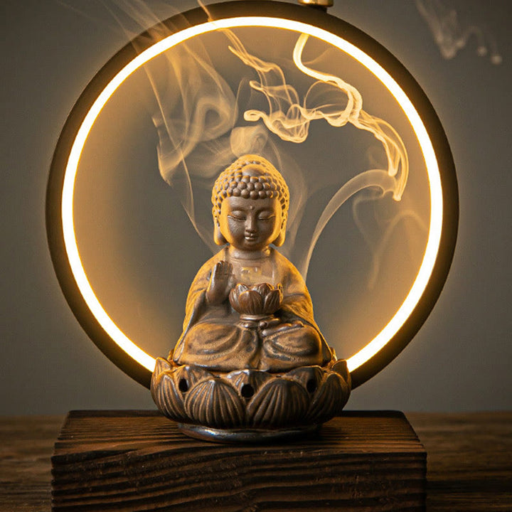 Räucherturm Buddha Lotus Brunnen Statue
