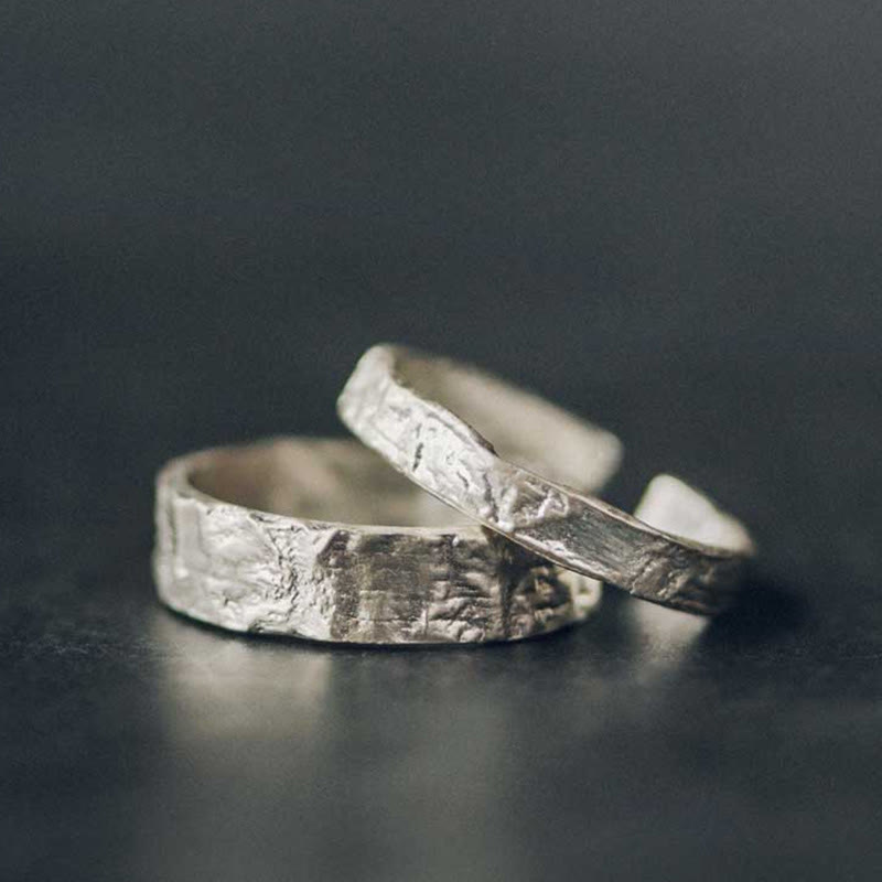 Ring 925 Silber Herz für Paare Segen Partnerringe texturiert Detail