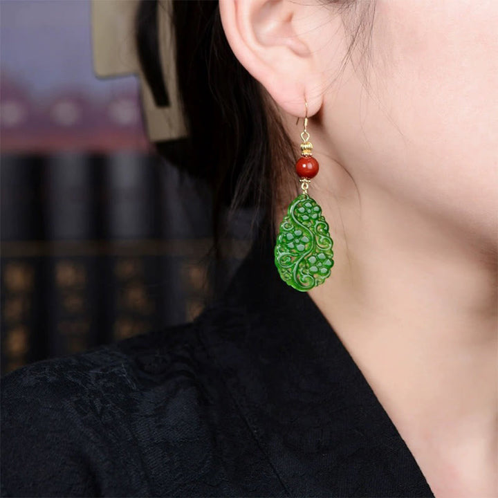 Ohrringe Jade Achat Tropfen getragen filigran geschnitzt Boho Schmuck spirituell