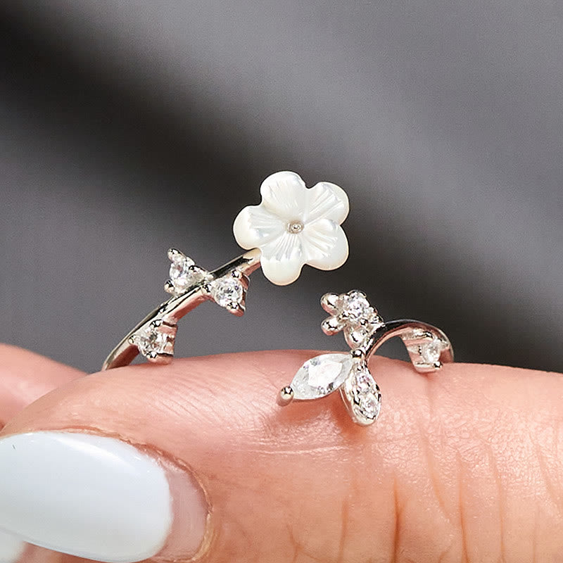 Ring 925 Silber Weiße Blume getragen Glück Segen Kristall Blüte