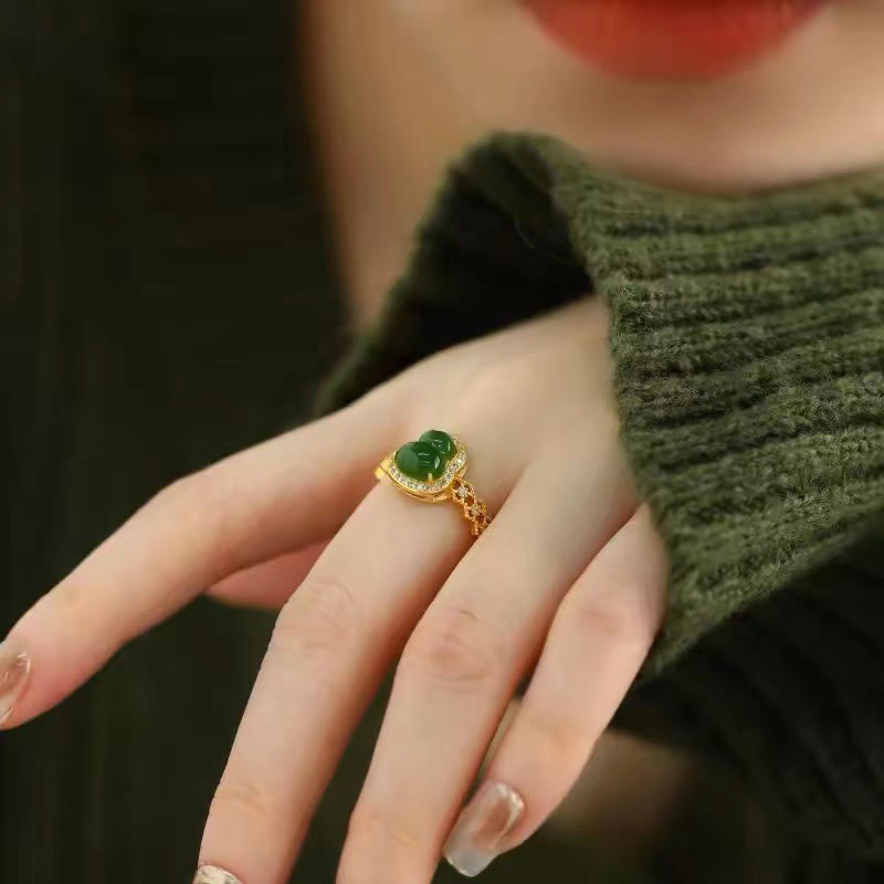 Ring Kupfer Grüner Chalzedon Kürbis Wohlstand getragen elegant Feng Shui Glück