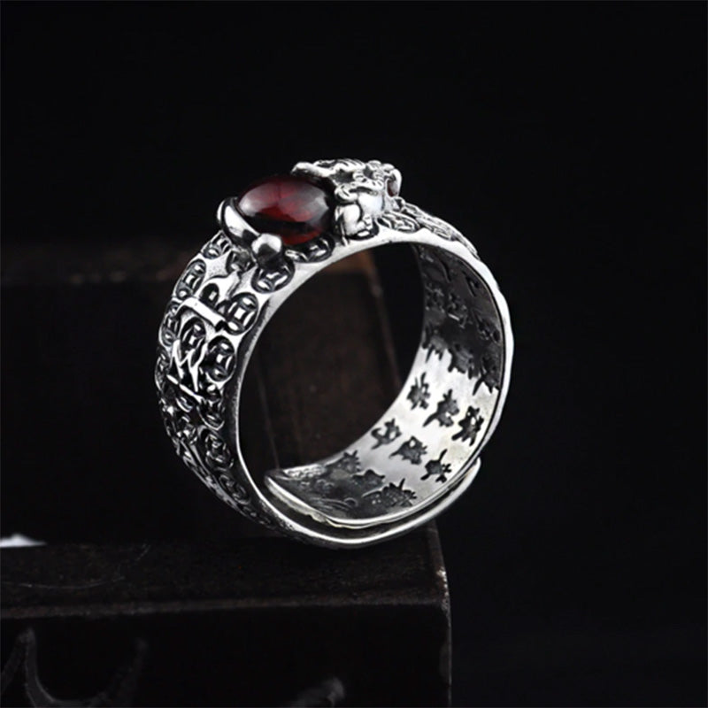 Eleganter silberner Pixiu Ring mit Granat Fengshui Wohlstand Energie