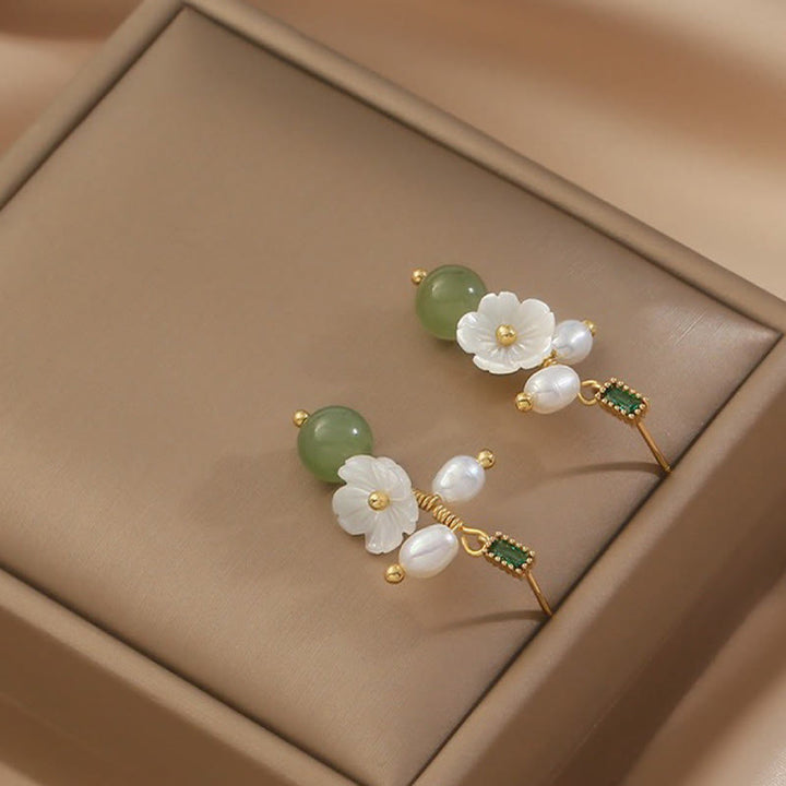 Ohrringe Hetian Jade Perle Blume zarte Boho Ohrhänger spirituell elegant