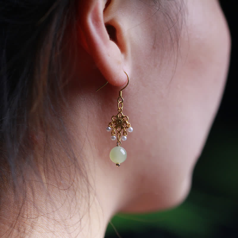 Ohrringe Hetian Jade Blume Glück getragen Gold Perlen Boho Schmuck