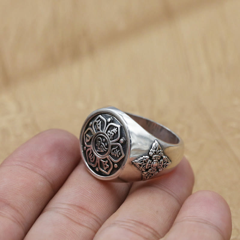 Ring Om Mani Padme Hum Silber Klarheit tibetisches Design