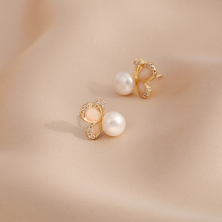 Perlen Ohrringe Schmetterling gold zart Boho Schmuck spirituell Ohrstecker