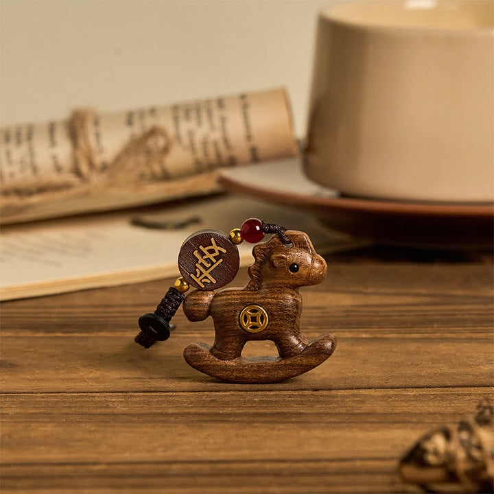 Schlüsselanhänger Pferd Holz handgeschnitzt chinesische Münze Glücksbringer spirituell Feng Shui