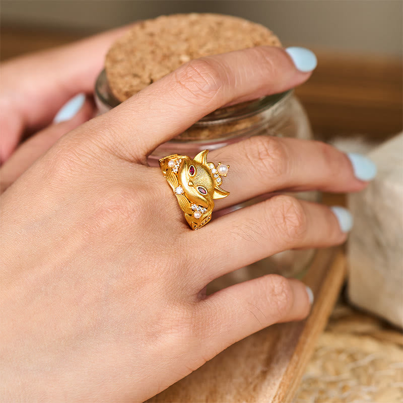 Fuchskopf Ring Vergoldetes Messing elegant goldfarben getragen Damenring Schmuck