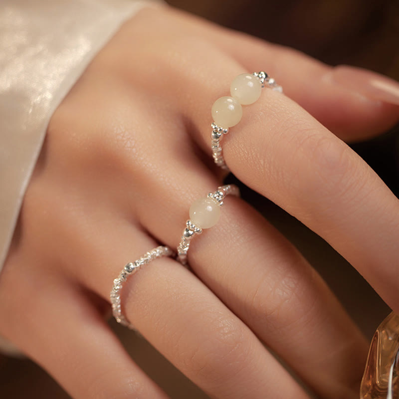 Ring 925 Silber Hetian Jade – Glück eleganter Paarring getragen