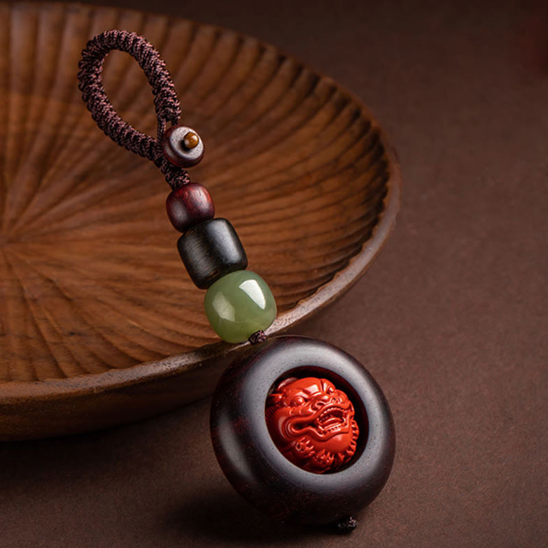 Schlüsselanhänger Pixiu Sandelholz – Schutz, Jade Perle, spirituell Feng Shui Glücksbringer