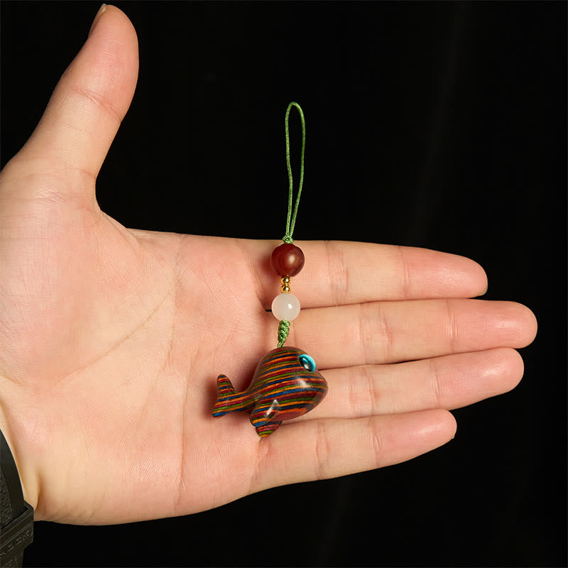Schlüsselanhänger Delfin Regenbogen-Eukalyptus Holz Achat Jade Perlen Glücksbringer spirituell