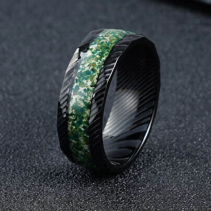 Ring Titanstahl Facettiert – Stärke Green