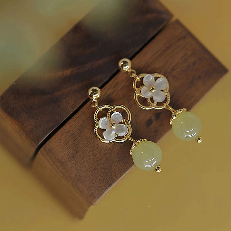 Ohrringe Tridacna Blume Jade Gold Boho Schmuck elegant Ohrhänger