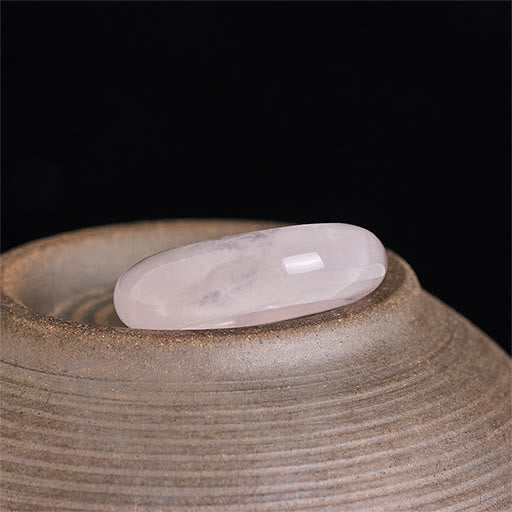 Rosenquarz Ring polierter Heilstein für Liebe, Mitgefühl und innere Harmonie