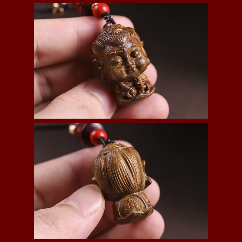 Schlüsselanhänger Buddha Sandelholz Om Mani handgeschnitzt spirituell Glücksbringer
