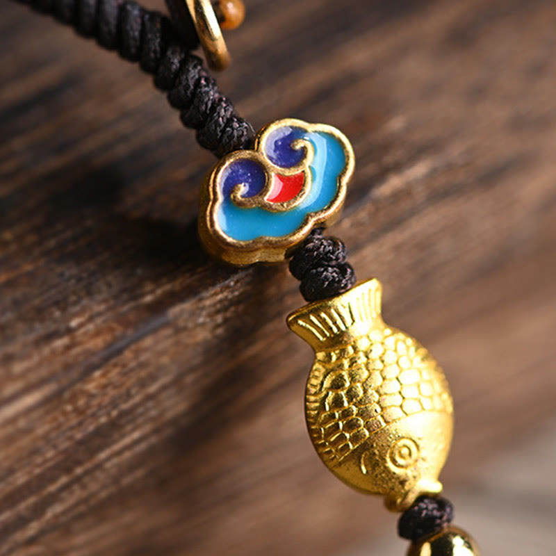 Schlüsselanhänger Goldfisch Wolke Emaille Glücksbringer Feng Shui spirituell handgeknüpft