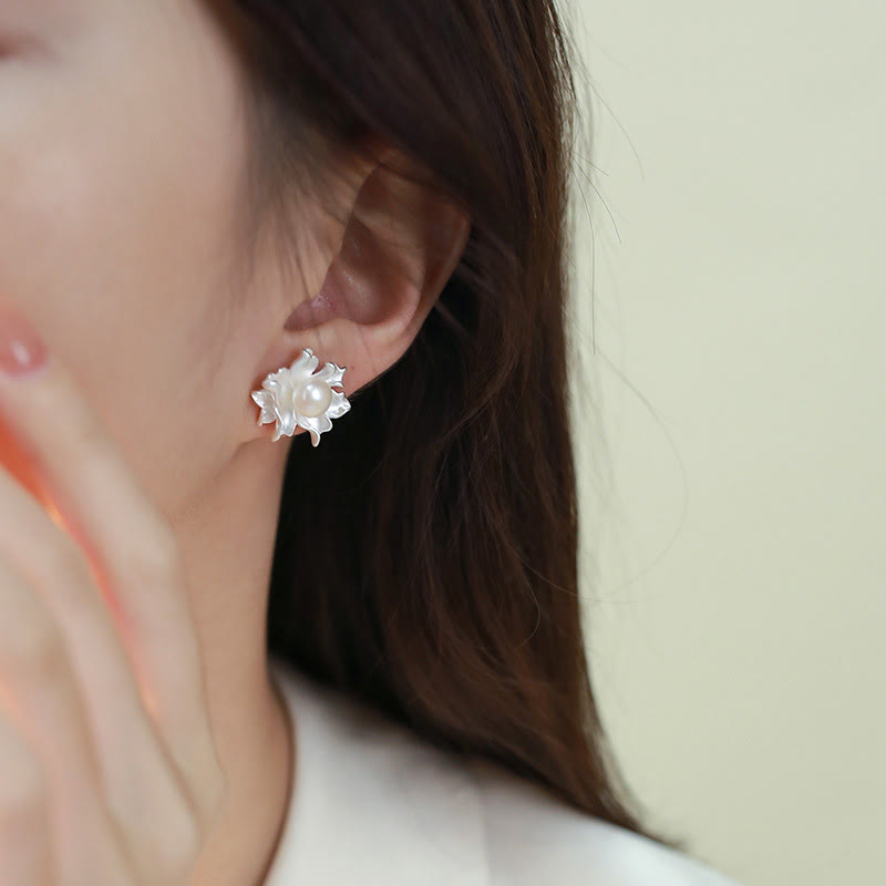 Blumen Ohrringe Perlen Kupfer getragen Boho Schmuck spirituell Ohrstecker