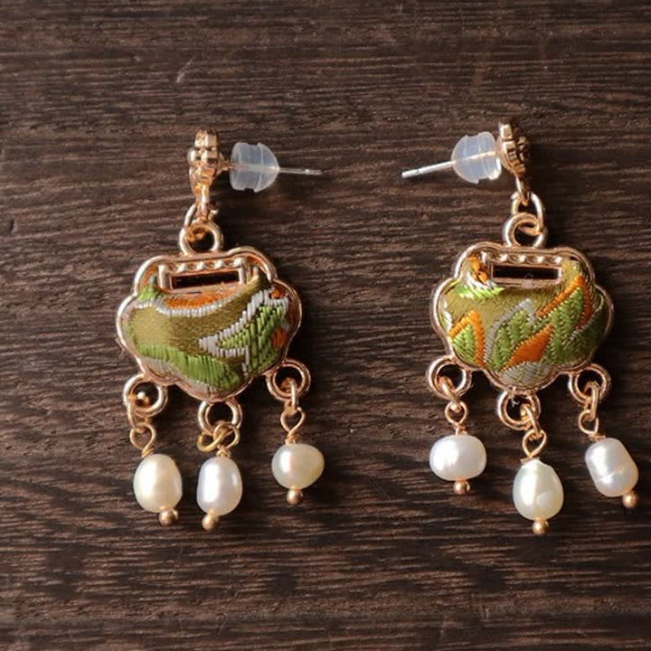 Ohrringe Perle Seide Schutz Frieden Boho Ohrhänger spirituell handgefertigt