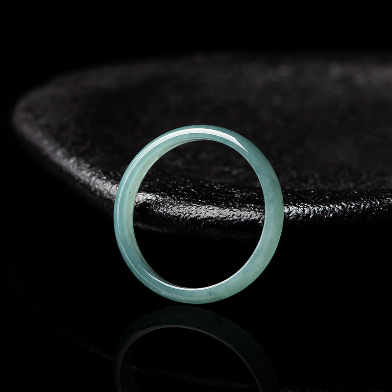 Jade Ring hellgrün poliert Wohlstand Schutz Fengshui Glück Harmonie