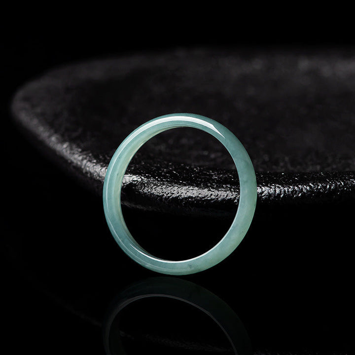 Jade Ring hellgrün poliert Wohlstand Schutz Fengshui Glück Harmonie