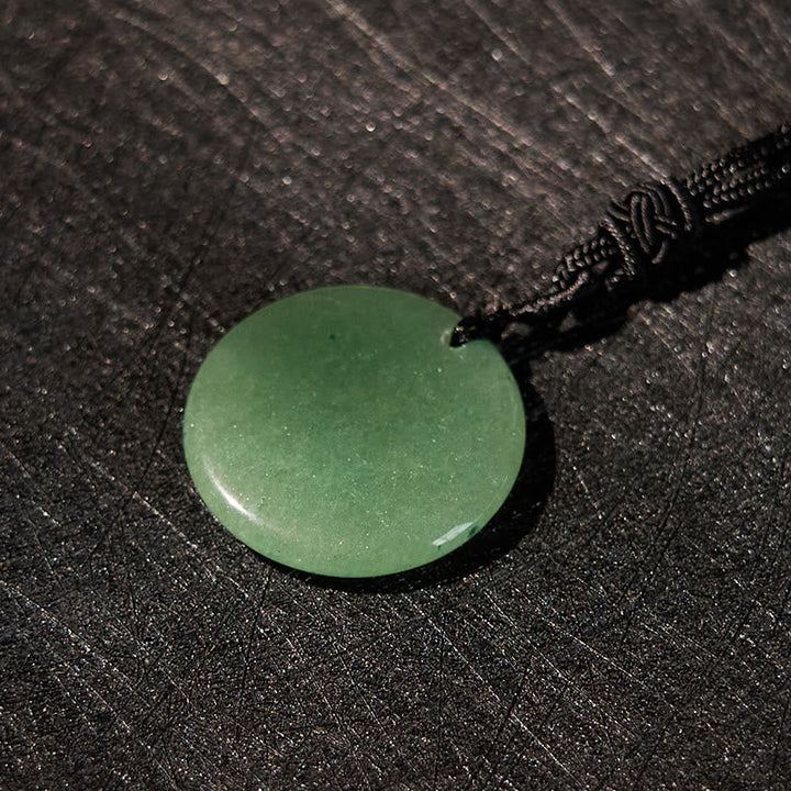 Grüner Obsidian Anhänger an schwarzer Kette Naturstein Erfüllung Schmuck