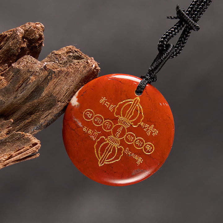 Kette Schwarzer Cord rote Naturstein Anhänger Vajra buddhische Symbole Erfüllung
