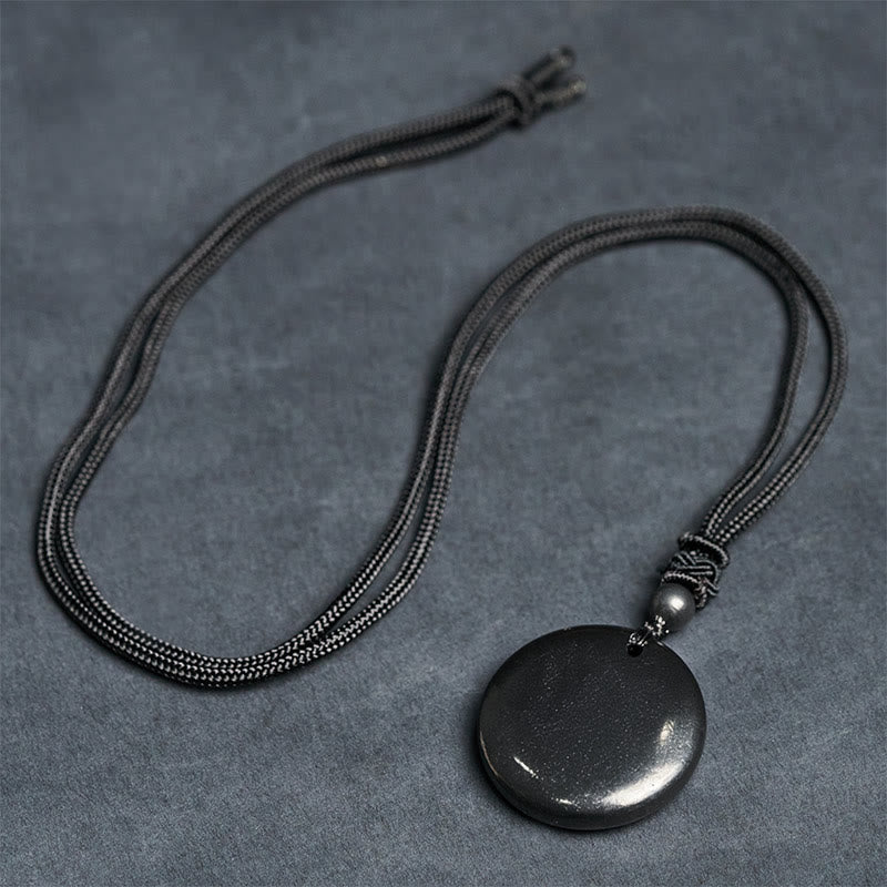 Schwarze Shungit Anhänger Kette mit geometrischem Design für Innere Stärke