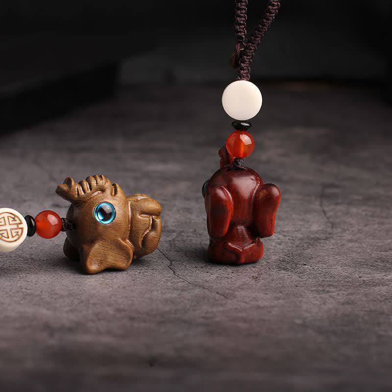 Schlüsselanhänger Sandelholz Elefant – Stärke handgeschnitzt Glücksbringer spirituell Feng Shui