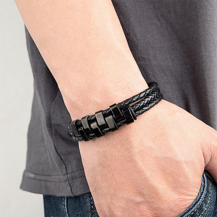 Geometrisches Leder-Armband Titanstahl Elemente trägt innere Stärke Männer