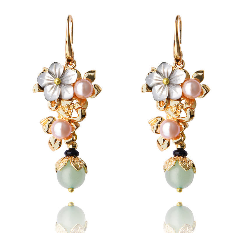 Ohrringe Tridacna Perle Blume goldfarben Jade Boho Schmuck spirituell Ohrhänger