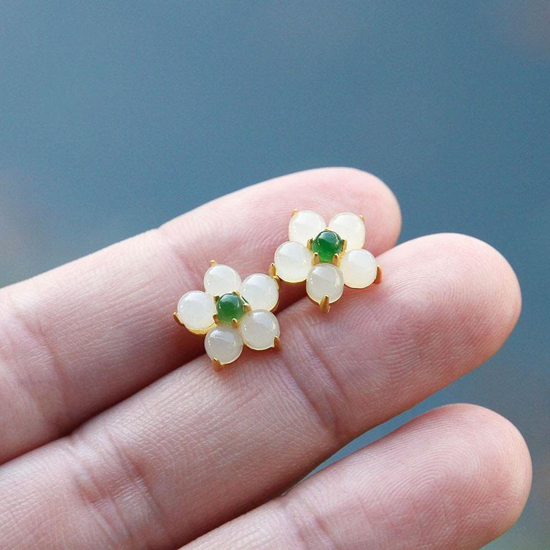 Ohrringe Weiße Jade Blume Gold getragen Hand Boho Schmuck spirituell