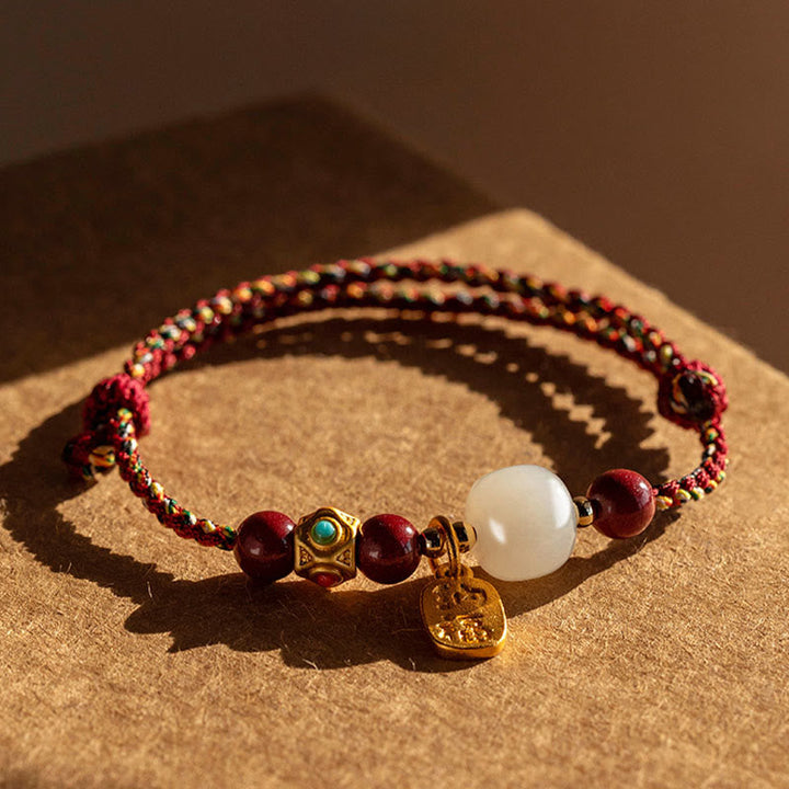Armband Weiße Jade Cyan Jade Glück Wohlstand geflochten rot goldener Anhänger