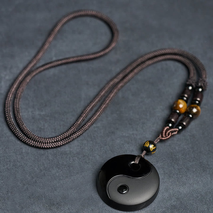 Schwarze Obsidian Kette mit Yin Yang Anhänger Schmuck Stärke