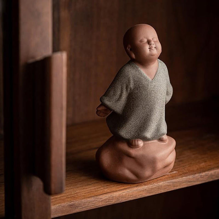 Zen Meditation Buddha Mönch Keramik Glücksbringer