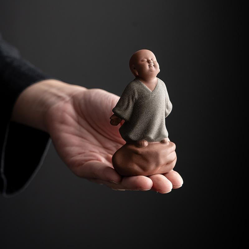 Zen Meditation Buddha Mönch Keramik Statue