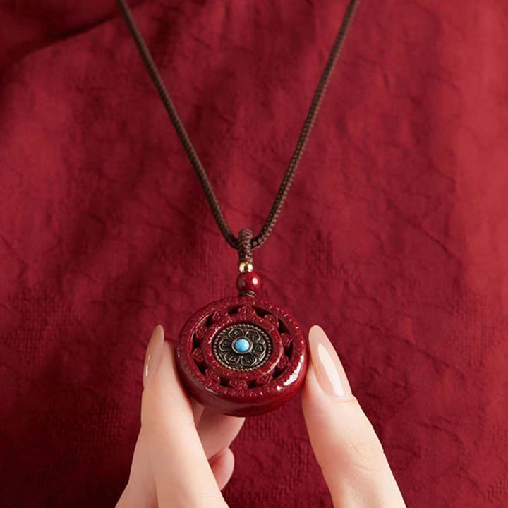 Schlüsselanhänger Om Mani Padme Hum Zinnober rotes Amulett spirituell tibetisch